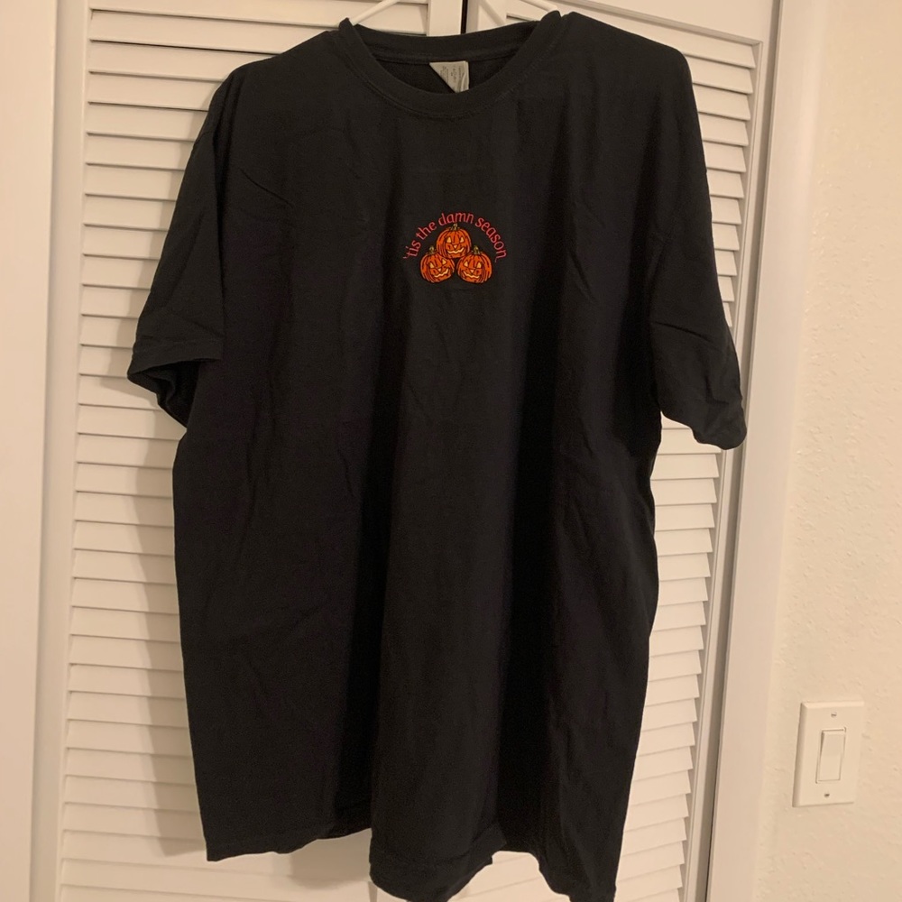 Taylor Swift themed embroidered shirt “Tis the damn season” - Picture 2 of 2